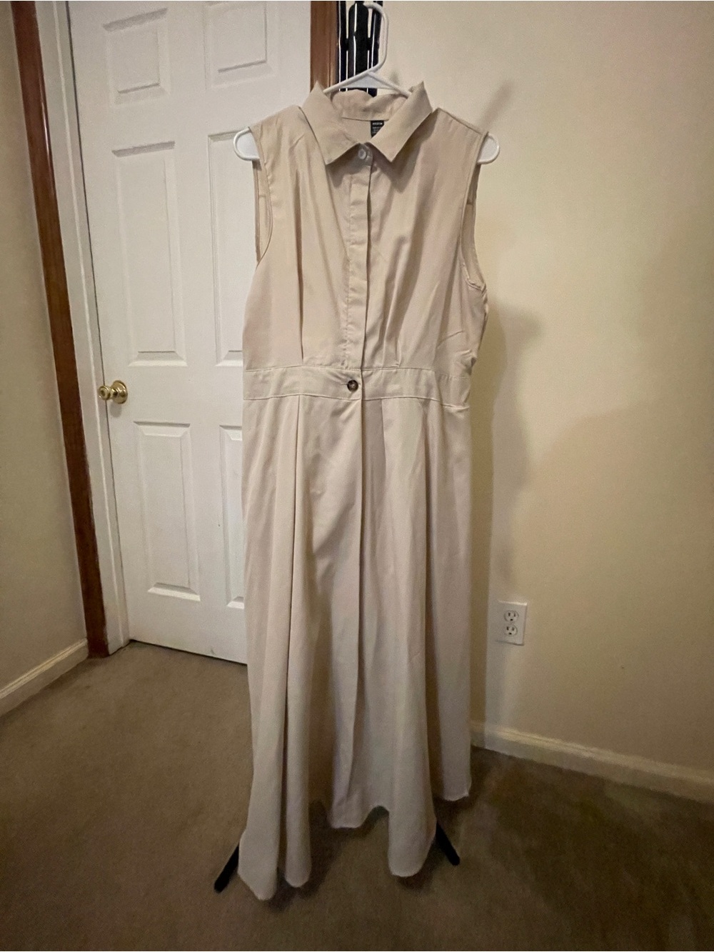 SHEIN Sleeveless Maxi Shirt Dress in Light Beige